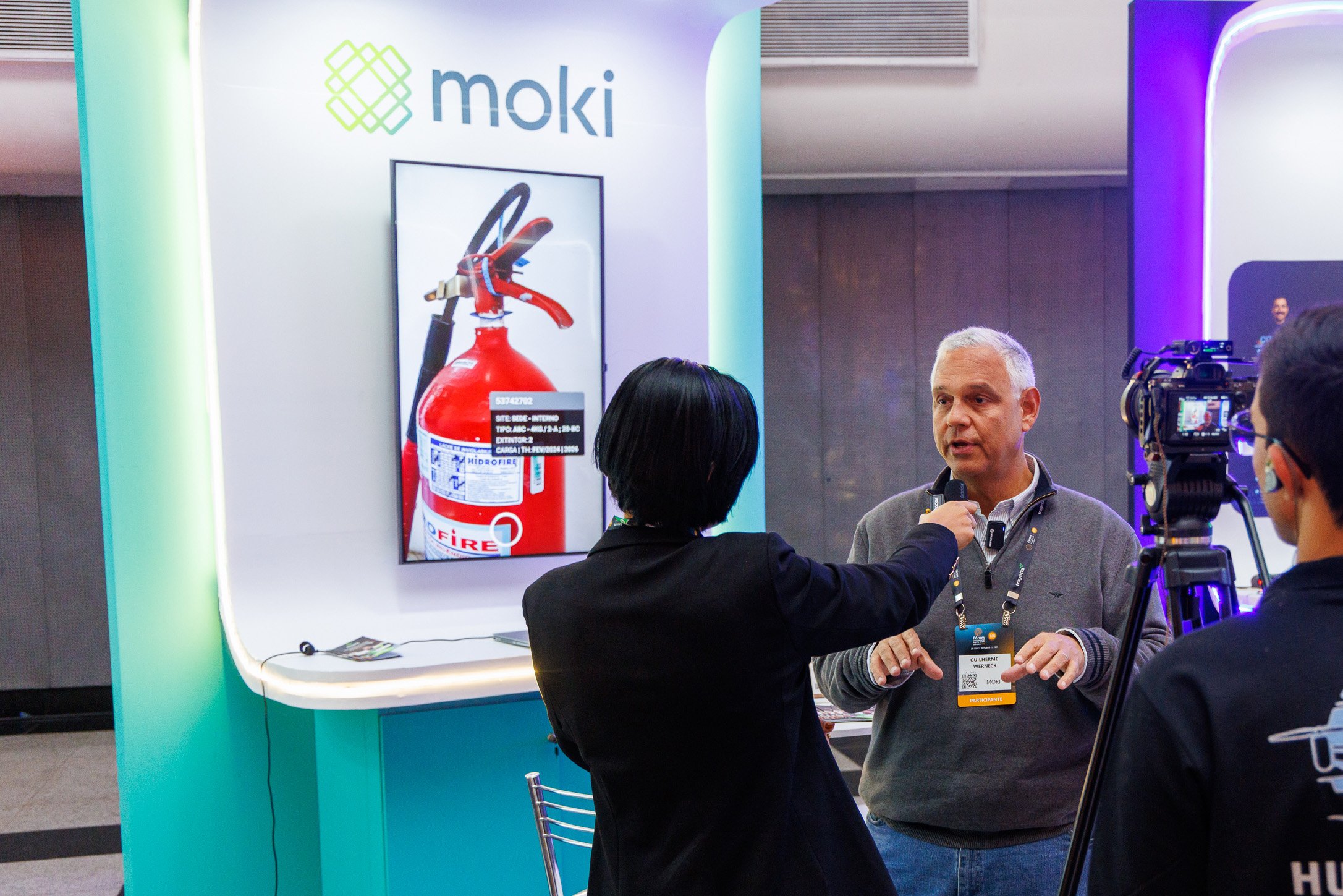 CEO da Moki gravando entrevista
